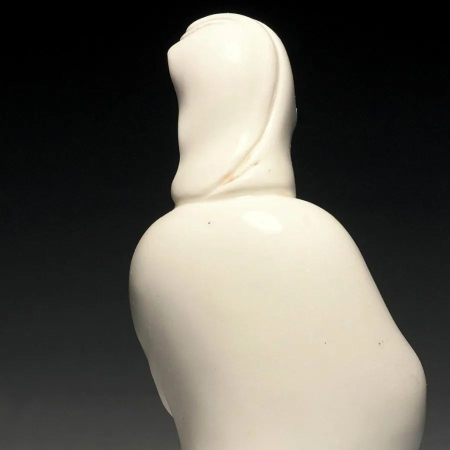 海外私家典藏清代德化白釉观音坐像5.jpg 图片